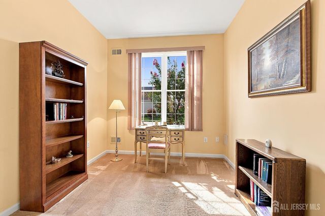 84 Kings Mill Road, Monroe, NJ 08831