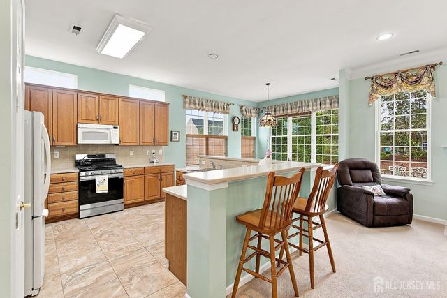 84 Kings Mill Road, Monroe, NJ 08831