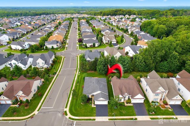 84 Kings Mill Road, Monroe, NJ 08831