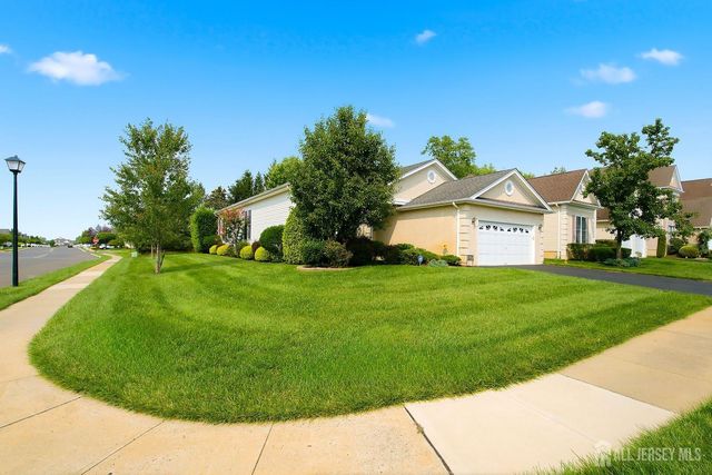 84 Kings Mill Road, Monroe, NJ 08831