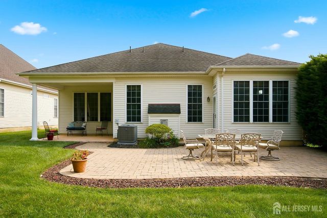 84 Kings Mill Road, Monroe, NJ 08831