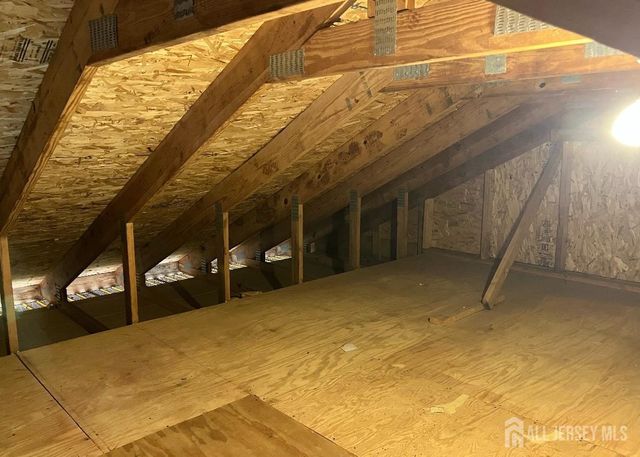 84 Kings Mill Road, Monroe, NJ 08831