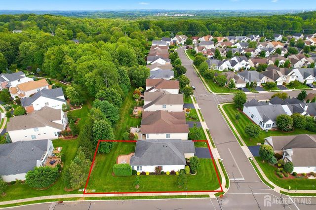 84 Kings Mill Road, Monroe, NJ 08831