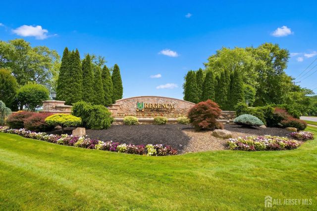 84 Kings Mill Road, Monroe, NJ 08831