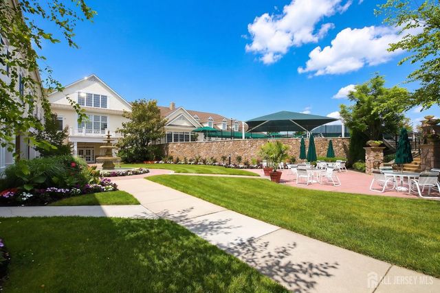 84 Kings Mill Road, Monroe, NJ 08831