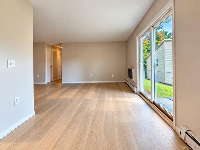 326 Concord Lane, Middletown, NY 10940