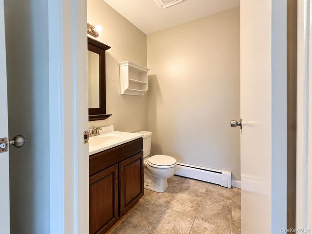 326 Concord Lane, Middletown, NY 10940