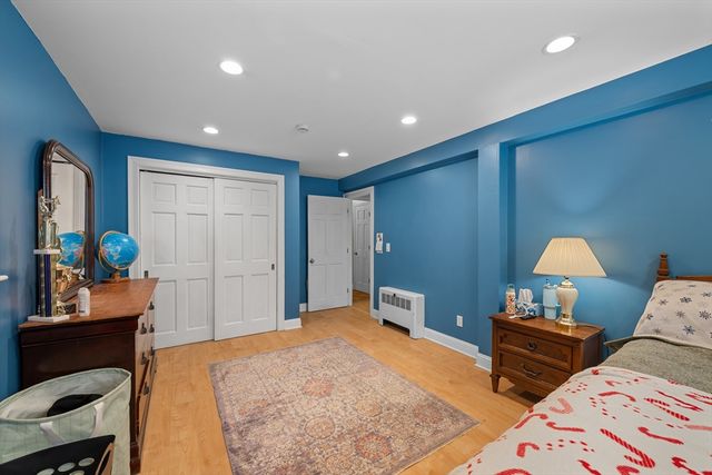 10 Blueberry Ln, Sturbridge, MA 01566