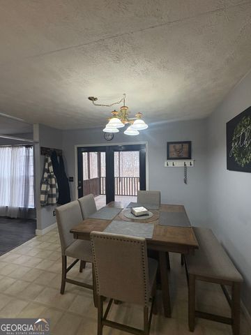 3940 Hardee Drive NW, Kennesaw, GA 30152