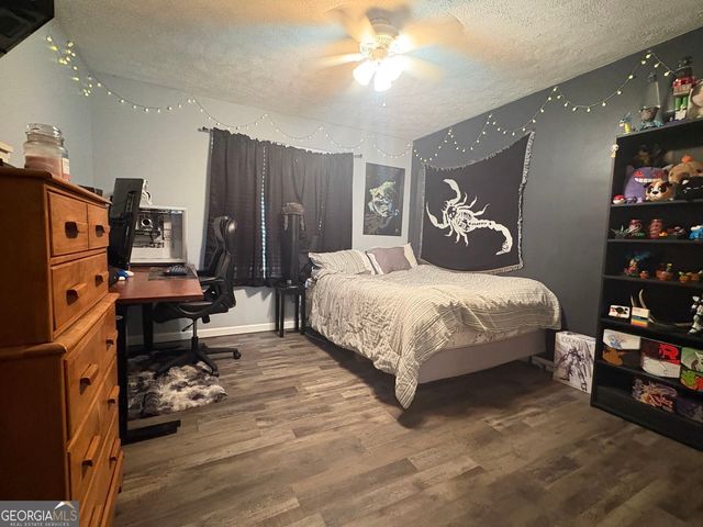 3940 Hardee Drive NW, Kennesaw, GA 30152