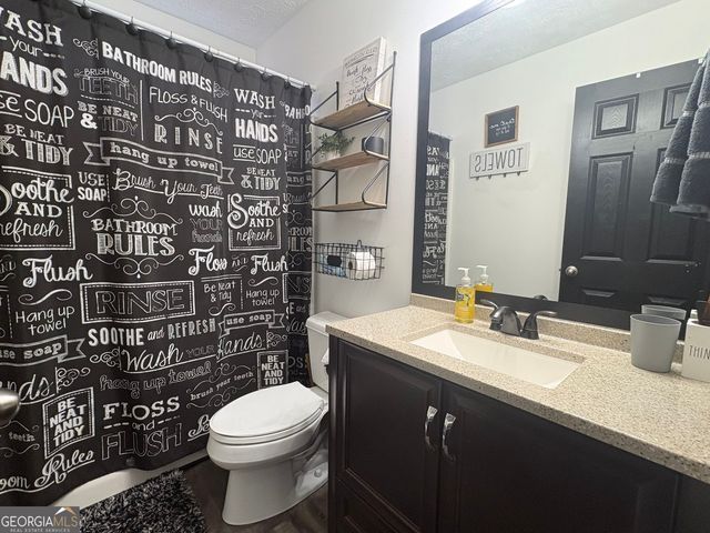 3940 Hardee Drive NW, Kennesaw, GA 30152