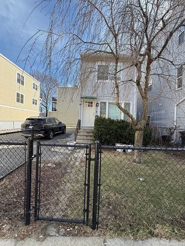 850 Dorchester Ave House, Boston, MA 02125