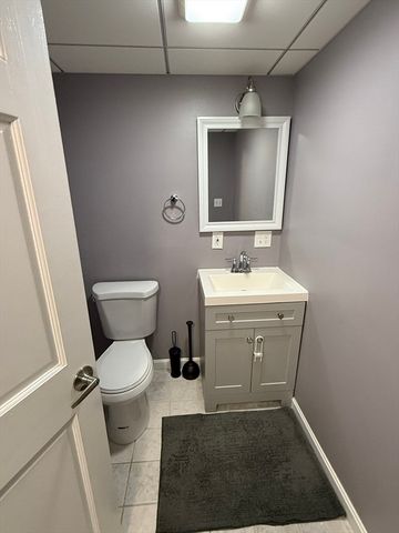 850 Dorchester Ave House, Boston, MA 02125