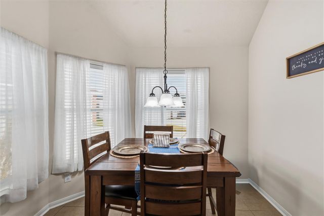 9911 King William Drive, La Porte, TX 77571