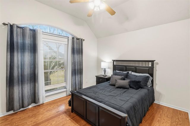 9911 King William Drive, La Porte, TX 77571