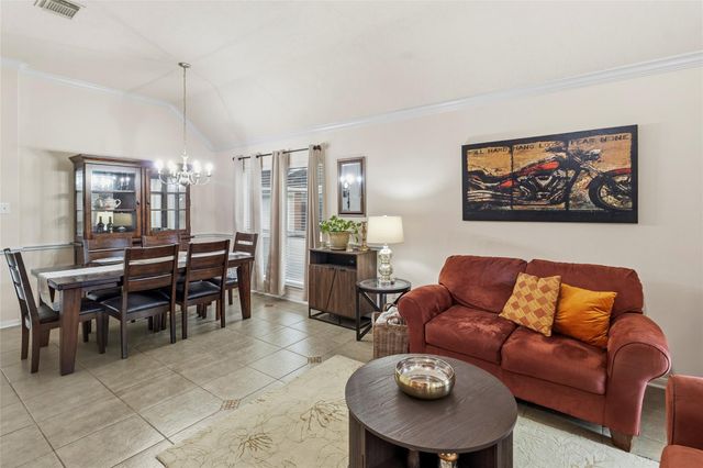 9911 King William Drive, La Porte, TX 77571