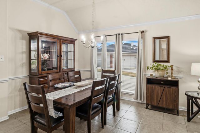 9911 King William Drive, La Porte, TX 77571