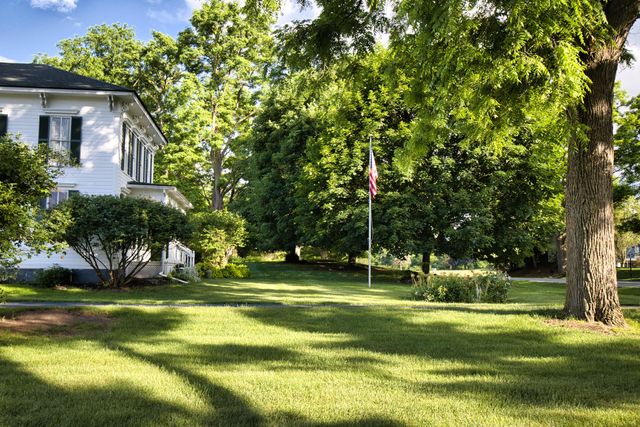 8045 Chilson Road, Hamburg Twp, MI 48169