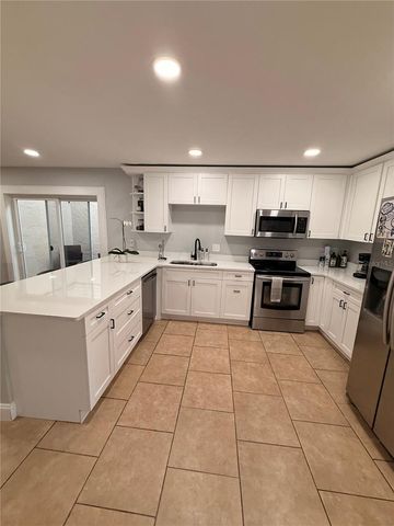 4413 RIDGELINE CIRCLE, Tampa, FL 33624