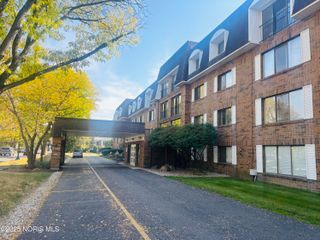 4343 W Bancroft Street, Apt 3l, Ottawa Hills, OH 43615