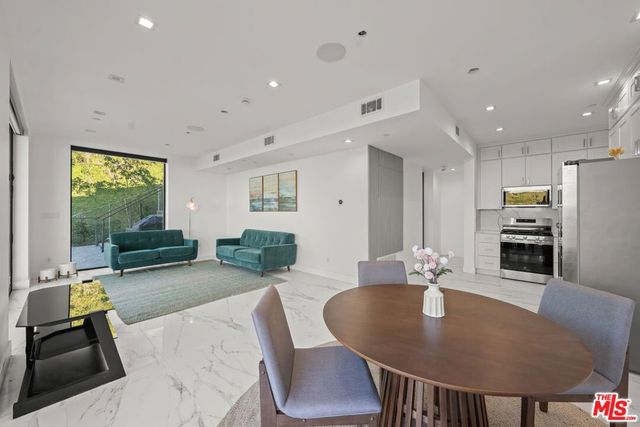 1565 Via Leon, Palos Verdes Estates, CA 90274