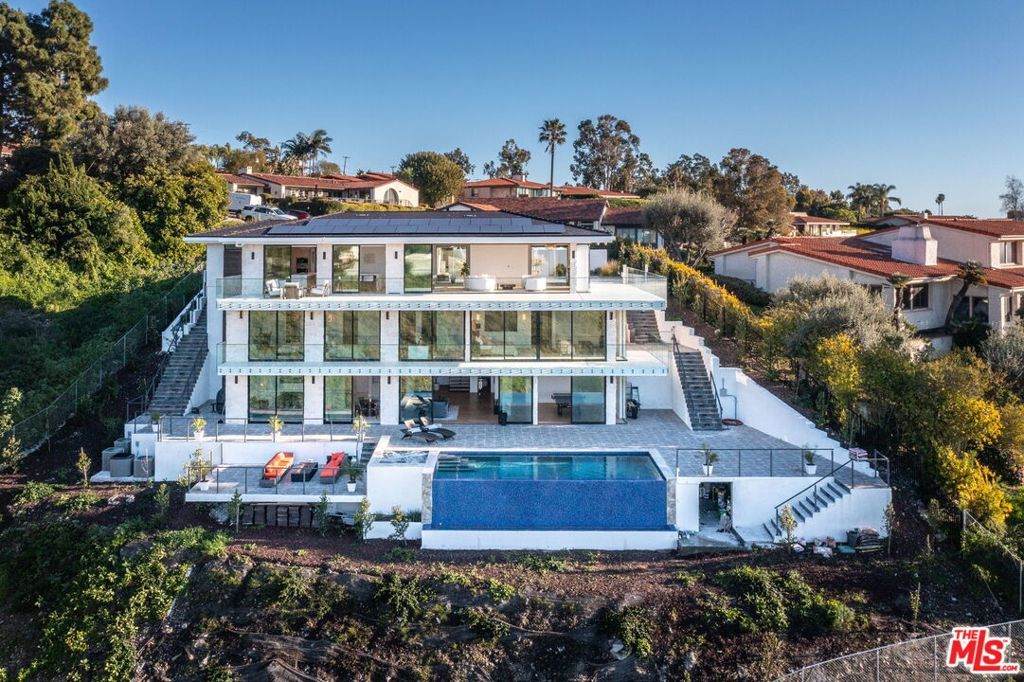 1565 Via Leon, Palos Verdes Estates, CA 90274