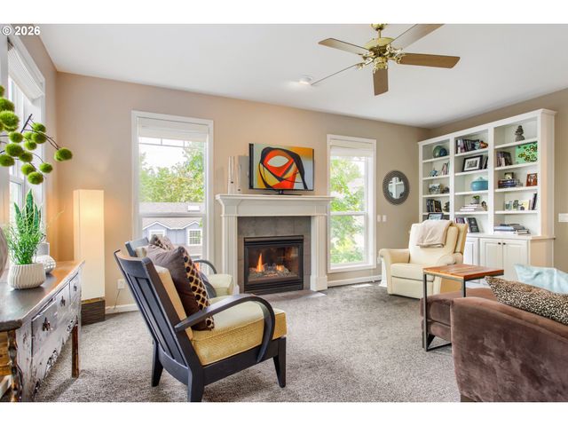 1645 Nw SLOCUM Way, Portland, OR 97229