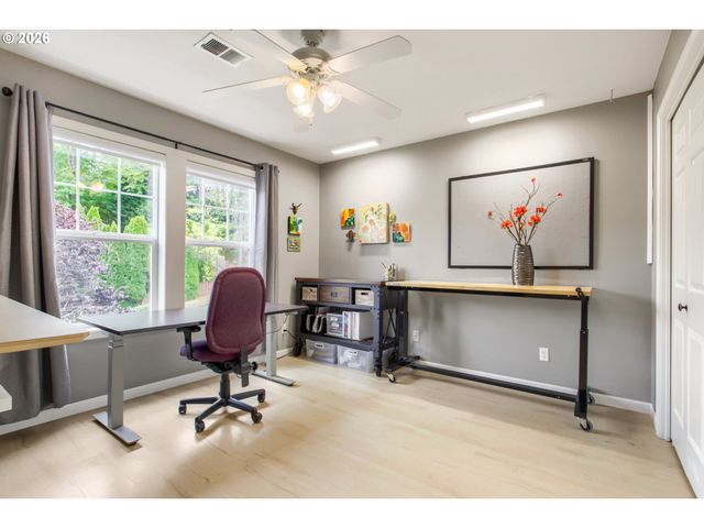 1645 Nw SLOCUM Way, Portland, OR 97229