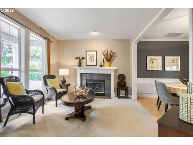 1645 Nw SLOCUM Way, Portland, OR 97229