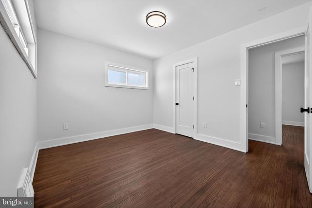 3525 ROCKVIEW DR, Bristol, PA 19007