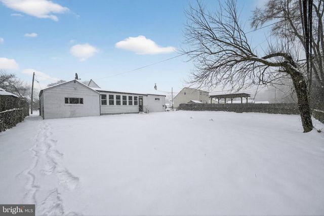 3525 ROCKVIEW DR, Bristol, PA 19007