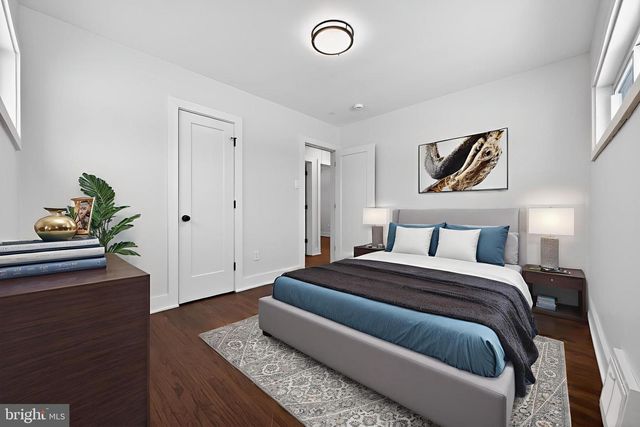 3525 ROCKVIEW DR, Bristol, PA 19007