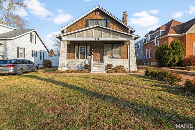 6721 Scanlan Avenue, St Louis, MO 63139