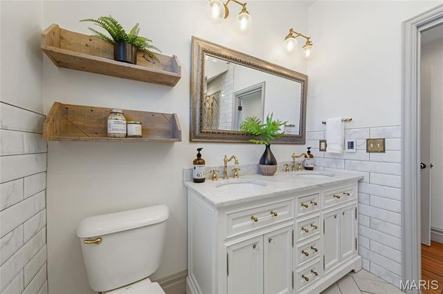 6721 Scanlan Avenue, St Louis, MO 63139