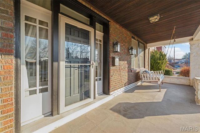 6721 Scanlan Avenue, St Louis, MO 63139