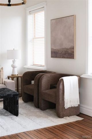 6721 Scanlan Avenue, St Louis, MO 63139