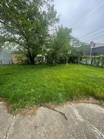 775 Greenbay Avenue, Calumet City, IL 60409