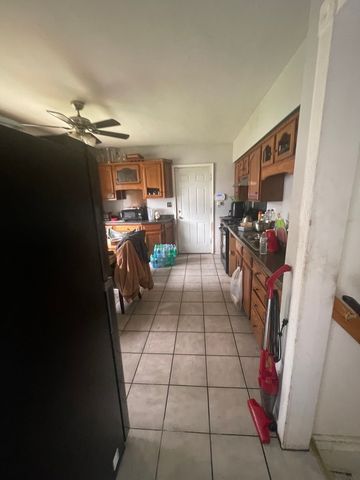 775 Greenbay Avenue, Calumet City, IL 60409