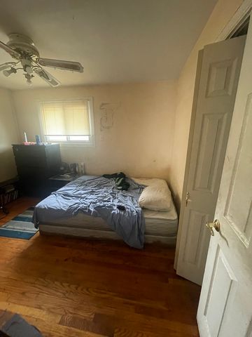 775 Greenbay Avenue, Calumet City, IL 60409