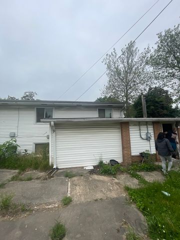 775 Greenbay Avenue, Calumet City, IL 60409