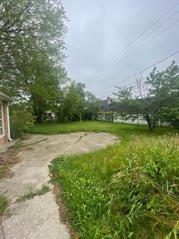 775 Greenbay Avenue, Calumet City, IL 60409