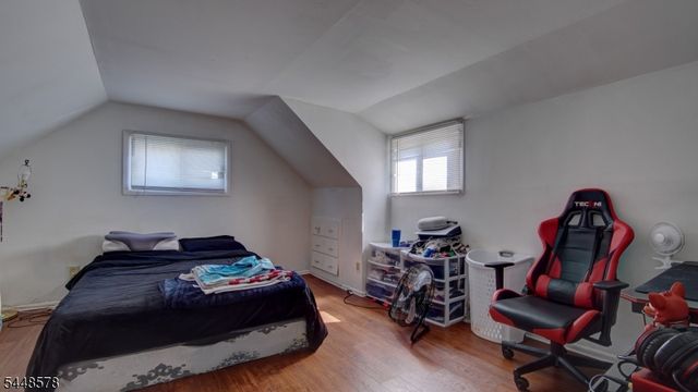 33 Patton Dr, Sayreville Boro, NJ 08872