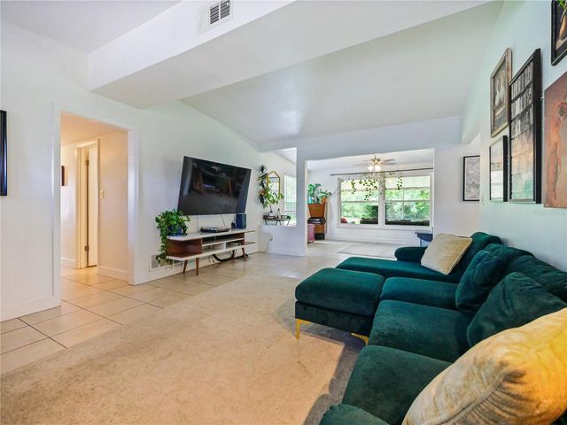 1006 BEATRICE DRIVE, Orlando, FL 32810