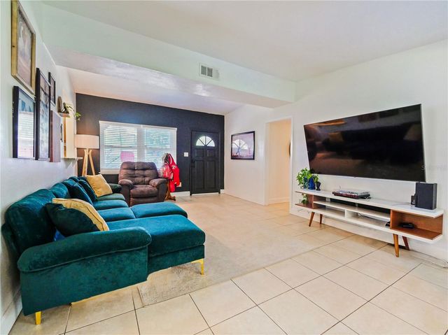 1006 BEATRICE DRIVE, Orlando, FL 32810