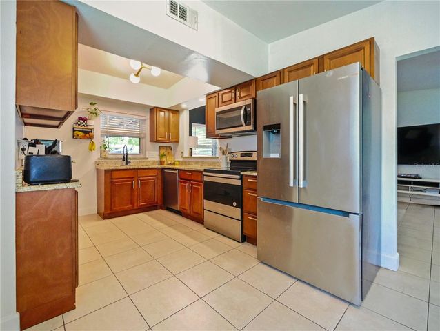 1006 BEATRICE DRIVE, Orlando, FL 32810
