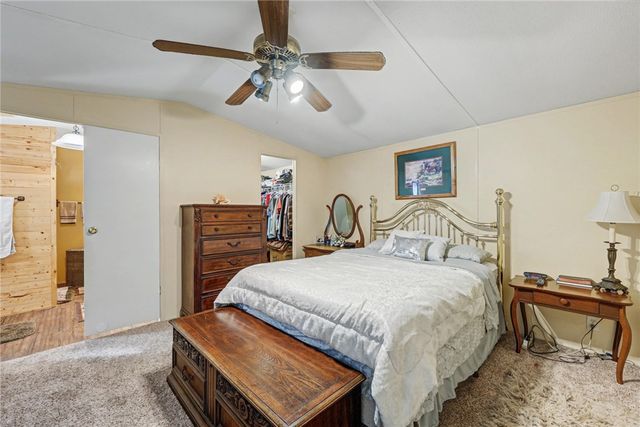 313 Rowe St, Rockport, TX 78382