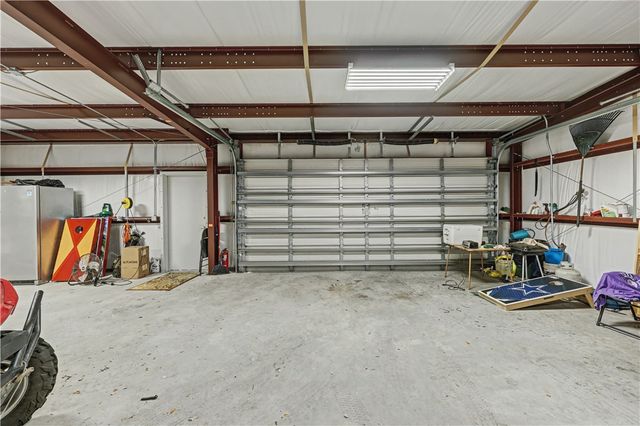 313 Rowe St, Rockport, TX 78382