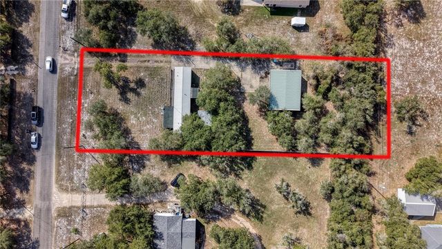 313 Rowe St, Rockport, TX 78382