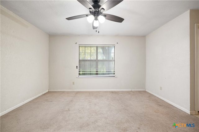 953 Lazy Trail, New Braunfels, TX 78130