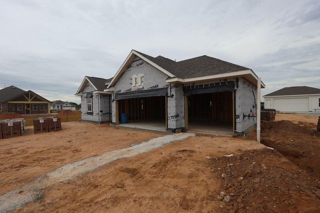 400 Cane Crossing Lake Drive, Sealy, TX 77474